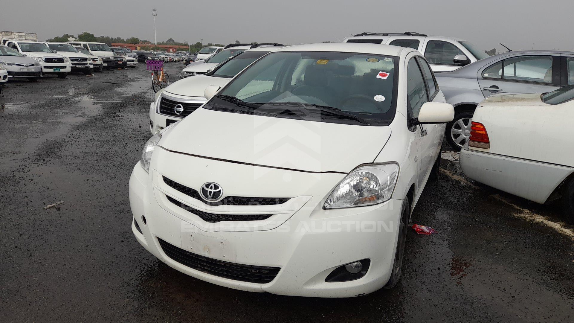 more than 1000 used cars in emirates auction