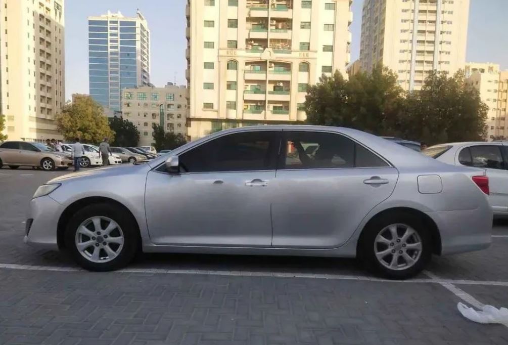0001 3 - Toyota Camry 2012