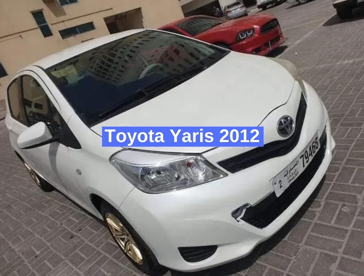 0003 10 - Toyota Yaris 2012