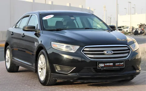 سعر السيارة فورد تيريوس 2015 مستعملة في الإمارات