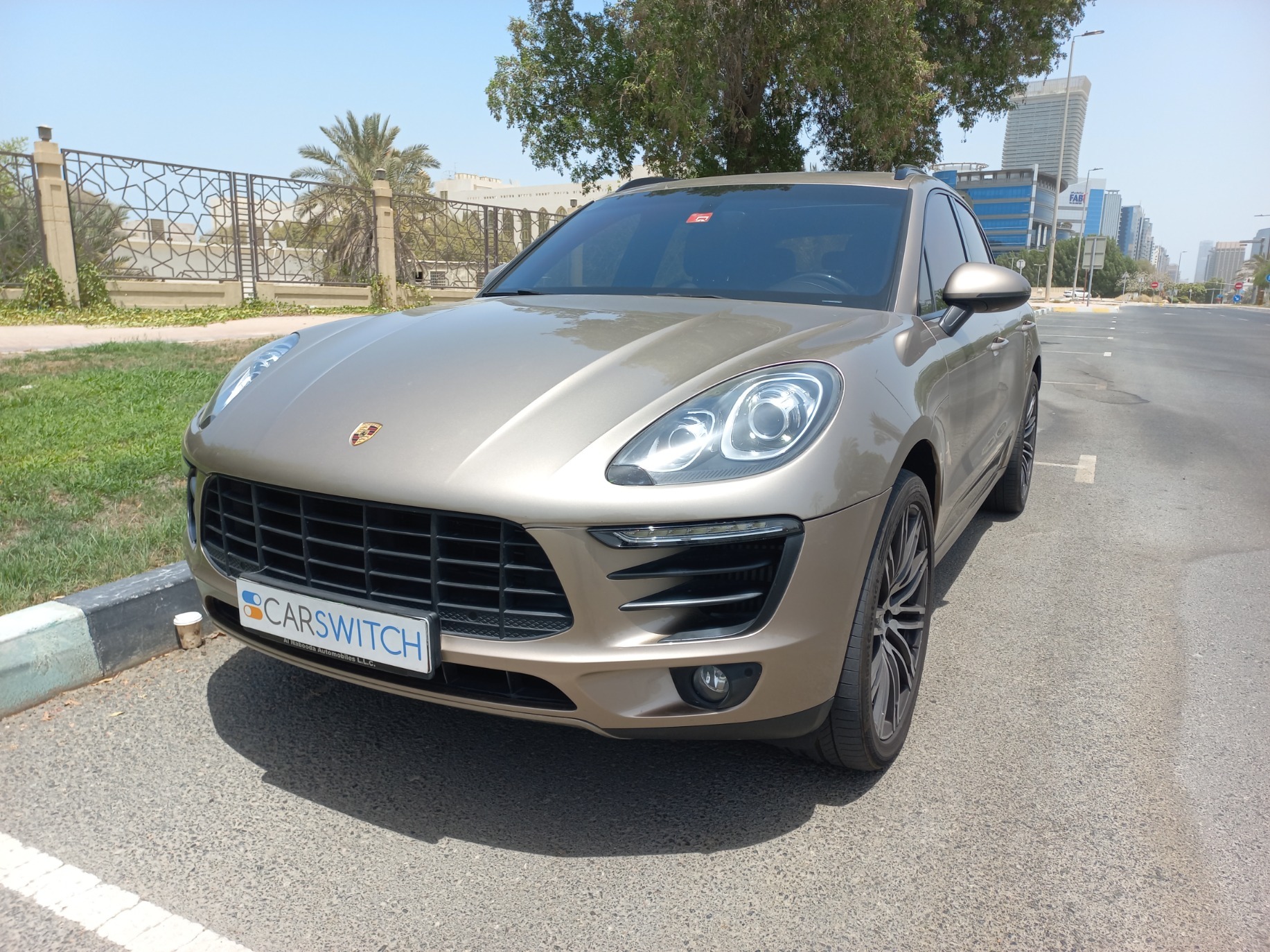 سعر السيارة بورش ماكان 2015 مستعمله في الإمارات