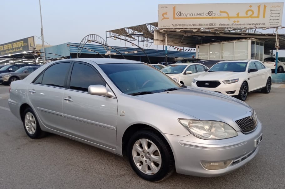 camry 2006 price 7000 only