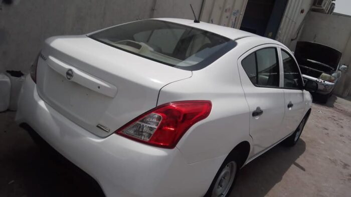 cars price 6000 aed only