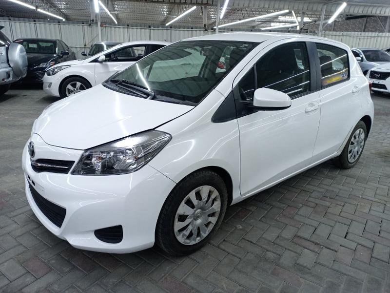 Unleash Your Urban Adventure: Experience Style and Efficiency with the Toyota Yaris 2015