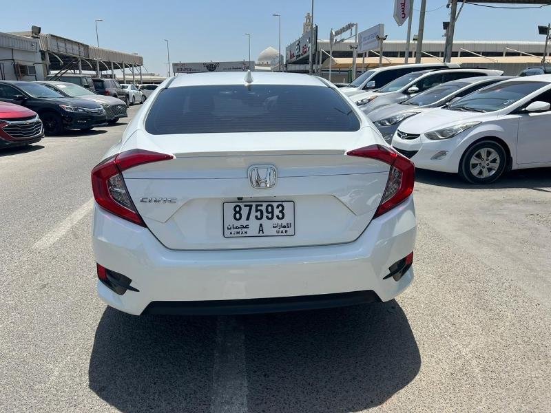 Honda Civic 2017_Smart Choice for UAE Expats