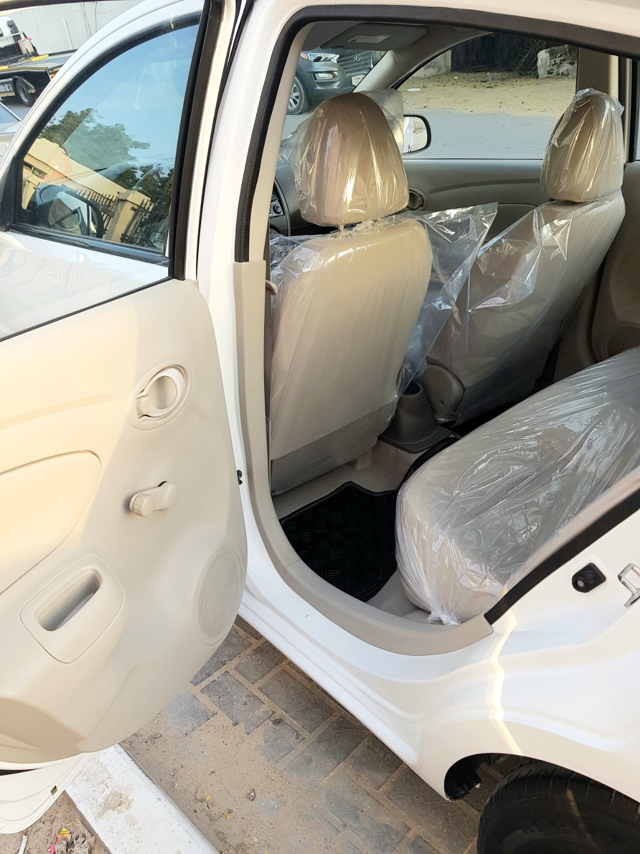 Boom! 2018 Nissan Sunny GCC Model Just Went on Sale 6 Honda Accord 2011 Gulf