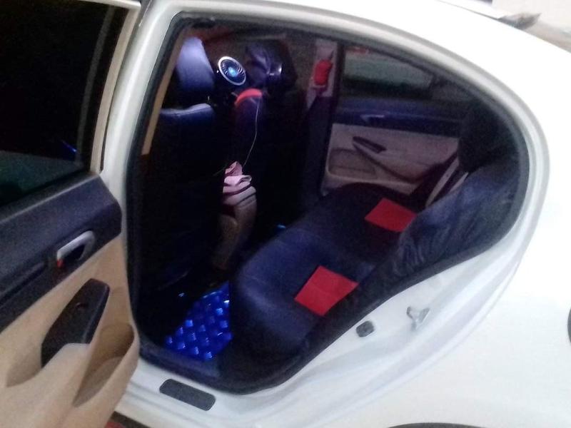 Savvy Shoppers Target Used 2008 Honda Civics in the UAE