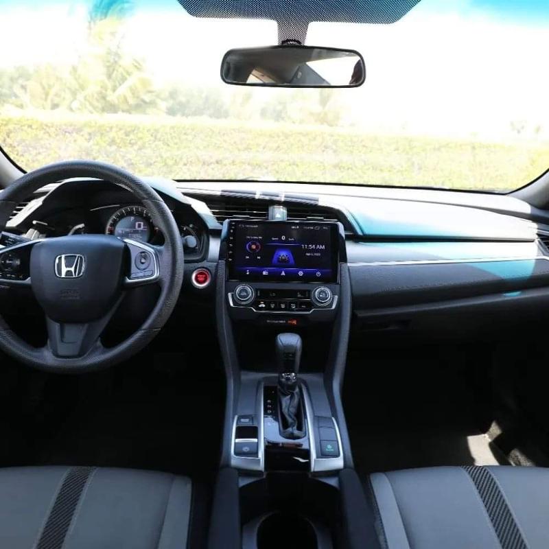 Honda Civic 2017 - Trustworthy Companion for Adventures Across the GCC 4 Honda Civic 2017 GCC