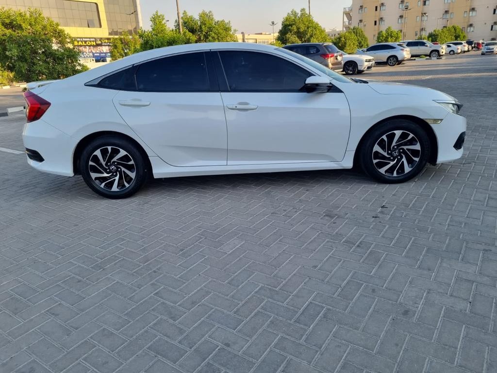 Reliable Runabout for Life Abroad - Honda civic 2016 7 Honda civic 2016