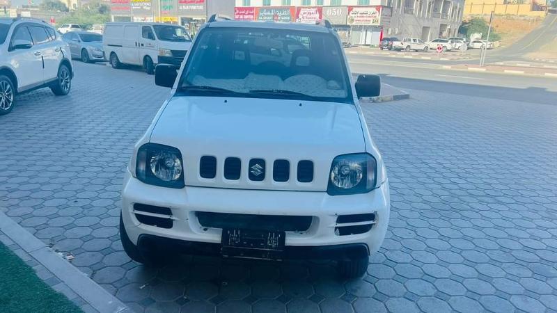 capable off-roader for sandy escapes - Suzuki Jimny 2012 GCC 4 Suzuki Jimny 2012 GCC