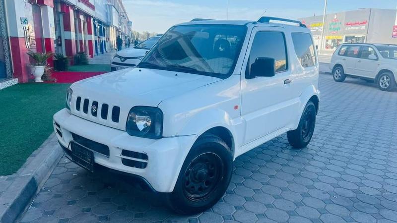 capable off-roader for sandy escapes - Suzuki Jimny 2012 GCC 1 Suzuki Jimny 2012 GCC