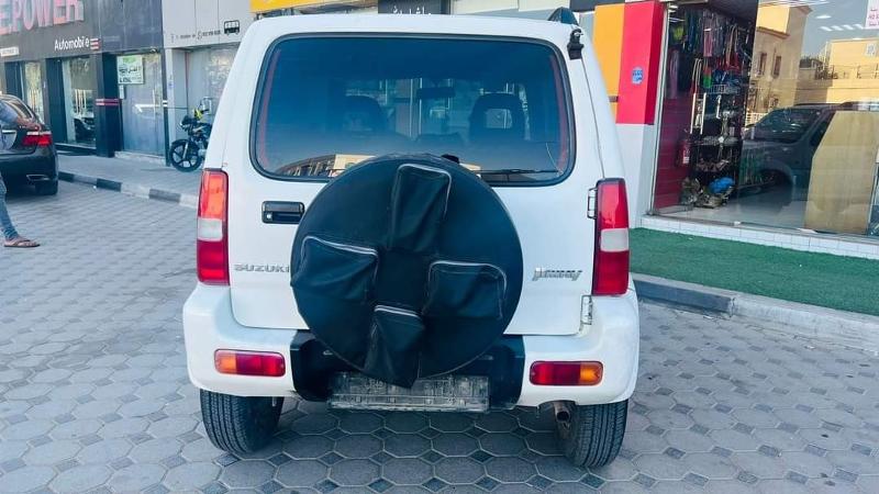 capable off-roader for sandy escapes - Suzuki Jimny 2012 GCC 9 Suzuki Jimny 2012 GCC