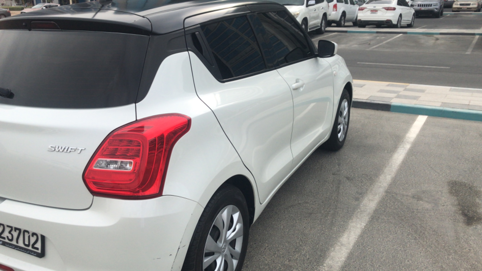 Suzuki Swift 2018 : Spacious Runabout for Your GCC Journeys 3 Suzuki Swift 2018 GCC