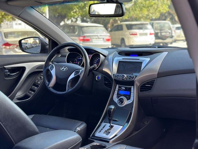 Spacious & Affordable Daily Commuter - 2012 Hyundai Elantra 10K