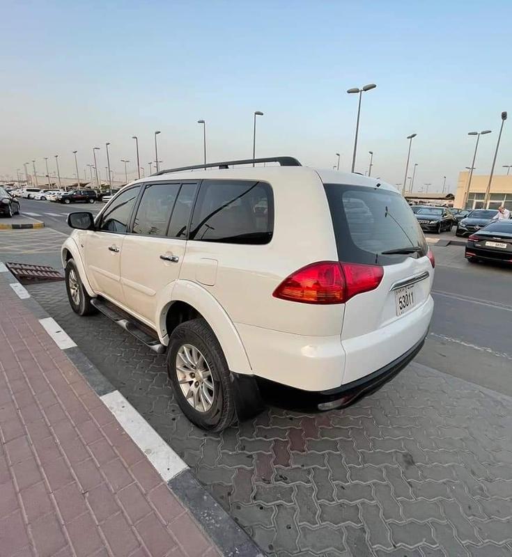 Unfathomable Deal - 2012 Mitsubishi Pajero Yours for 9k AED!