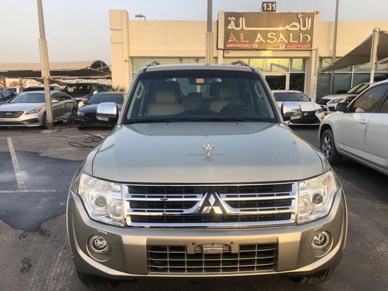 Cruise the Desert in Capable 2012 Mitsubishi Pajero GCC
