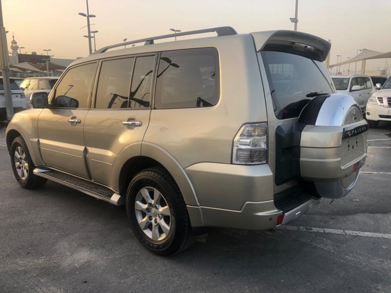 Cruise the Desert in Capable 2012 Mitsubishi Pajero GCC