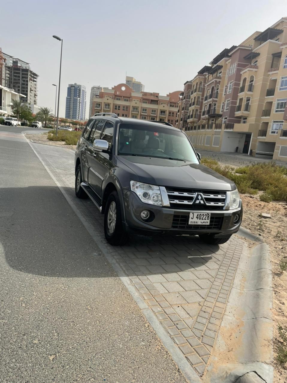 Flabbergasting SUV Deal - 2013 Mitsubishi Pajero 9k AED!