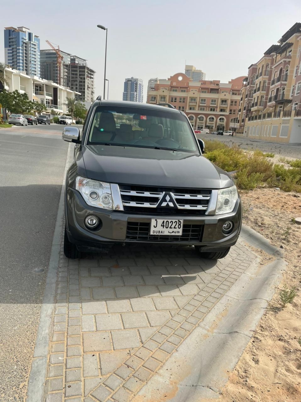Flabbergasting SUV Deal - 2013 Mitsubishi Pajero 9k AED!