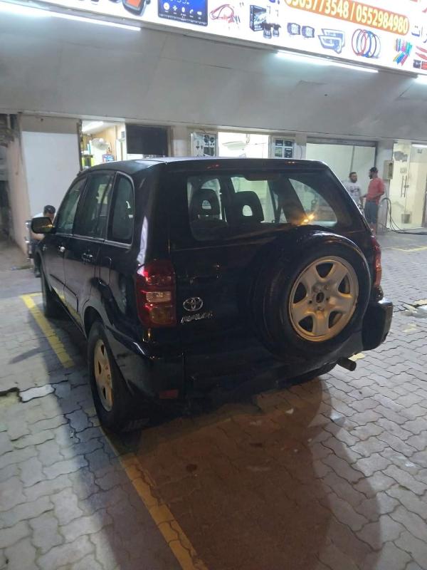Scoop Up This 2005 Toyota RAV4 GCC - Just 6K Dirhams!