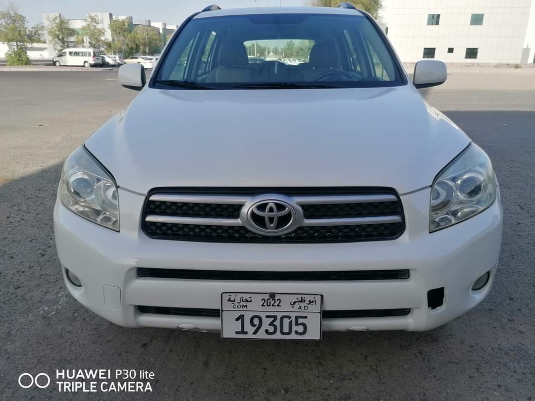 Snag This Capable SUV - 2008 Toyota Rav4 for 8,500 Dirhams