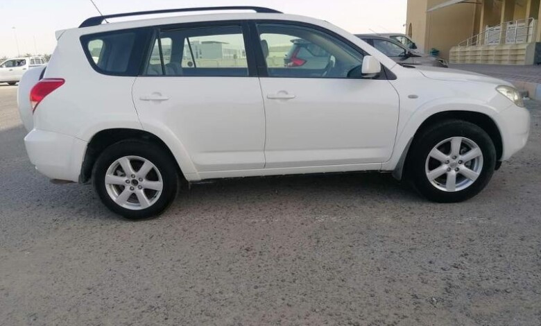 Snag This Capable SUV - 2008 Toyota Rav4 for 8,500 Dirhams 1 Snag This Capable SUV - 2008 Toyota Rav4 for 8,500 Dirhams