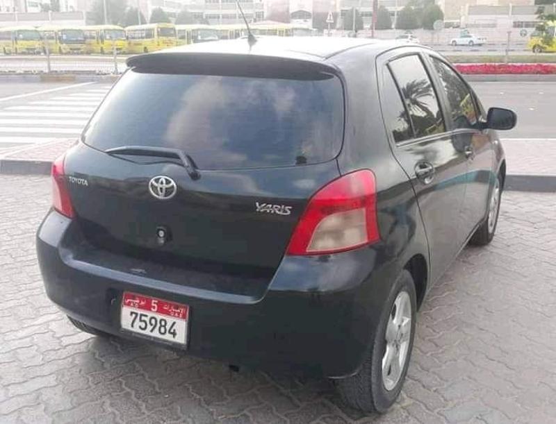 2007 Toyota Yaris - price 7000 aed